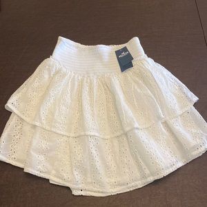 NWT! Hollister Ultra High Rise White Skirt Size Small